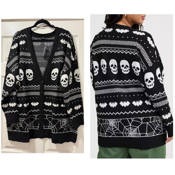 torrid Sweaters - Torrid 2 (2X) Skull Spider Bat Punk Gothic Luxe Cozy Boyfriend Cardigan Sweater